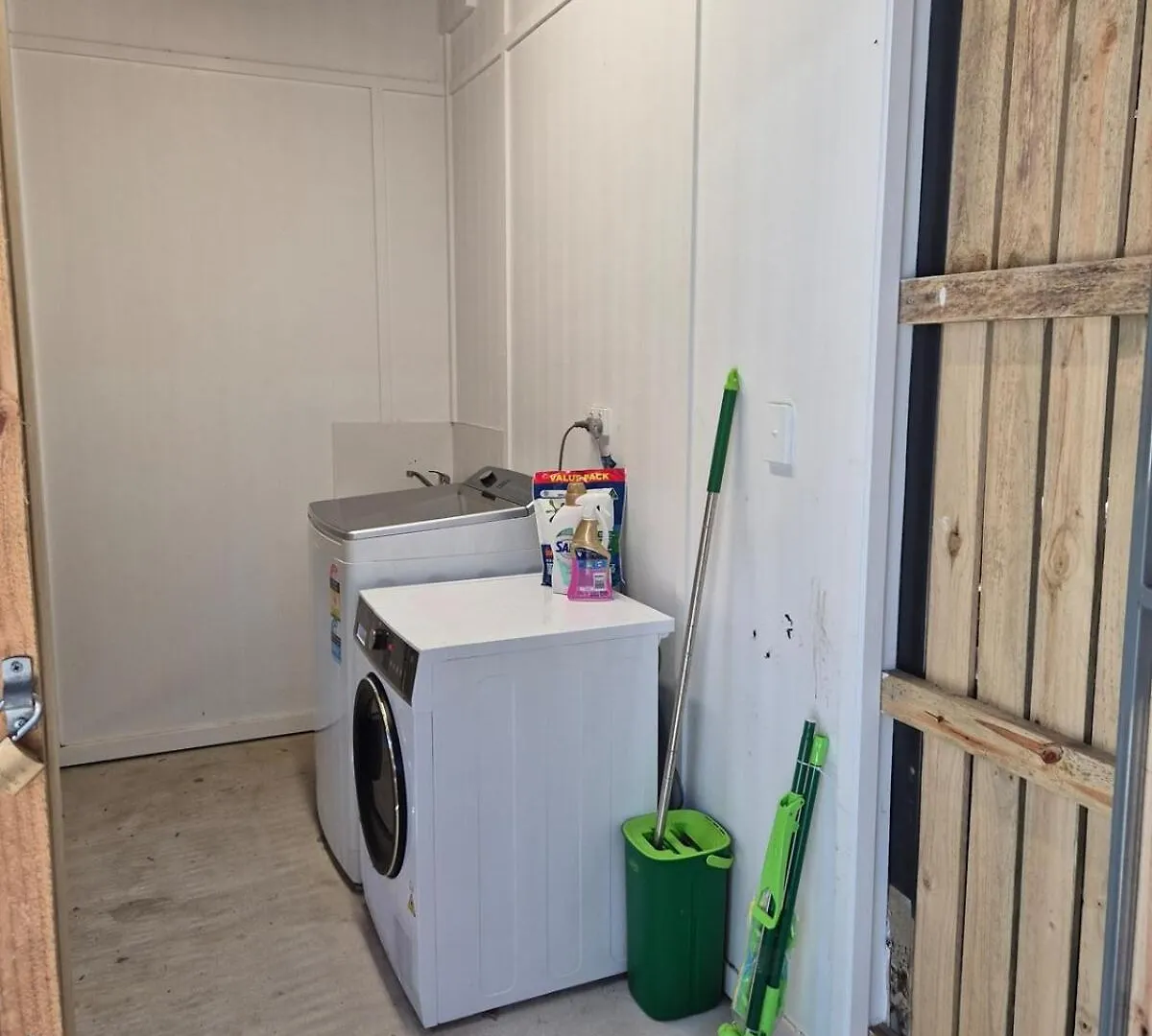 Classic Getaway 2 Bdrm Plus Pool Brisbane 0*,