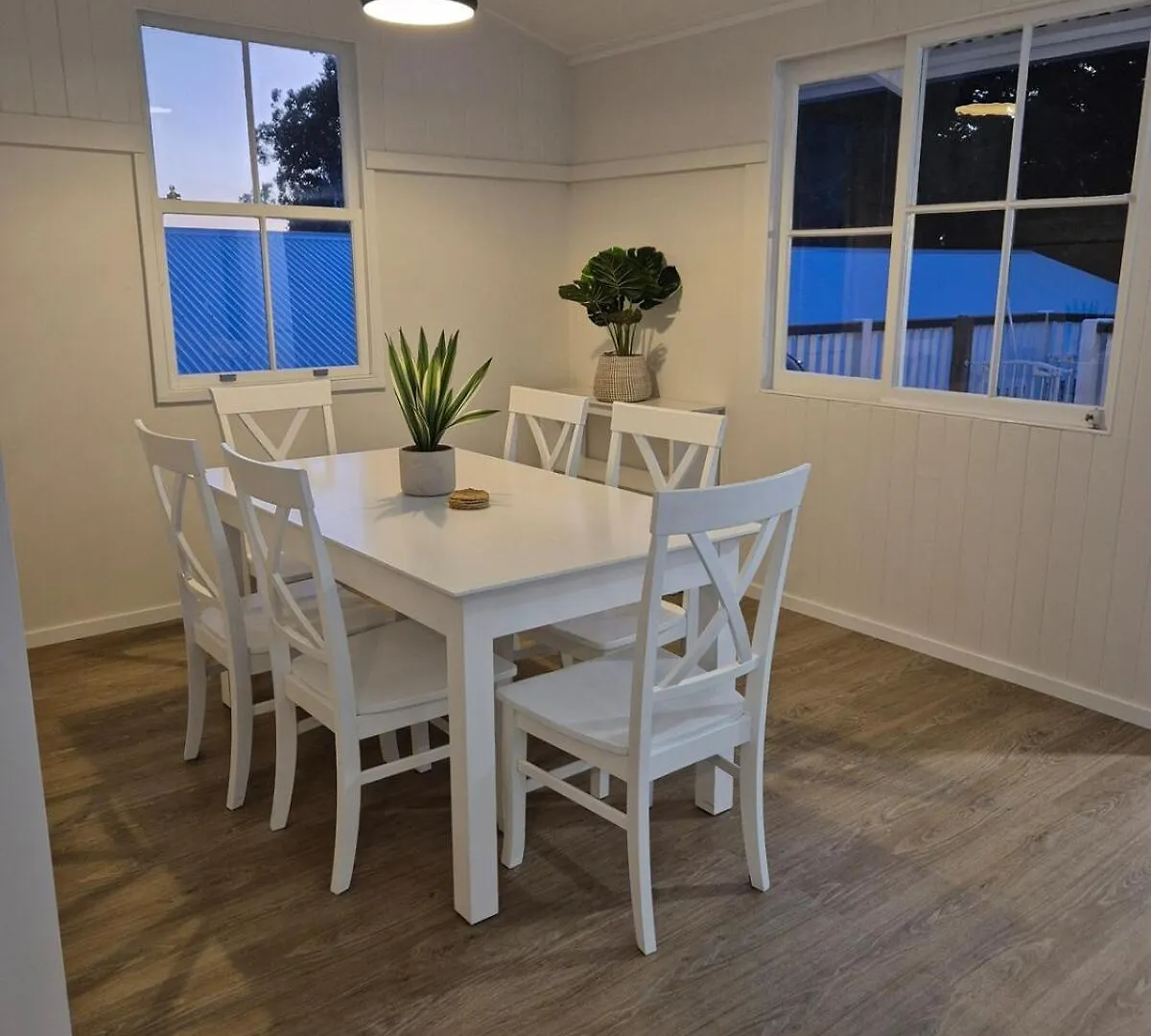 Holiday home Classic Getaway 2 Bdrm Plus Pool Brisbane Australia